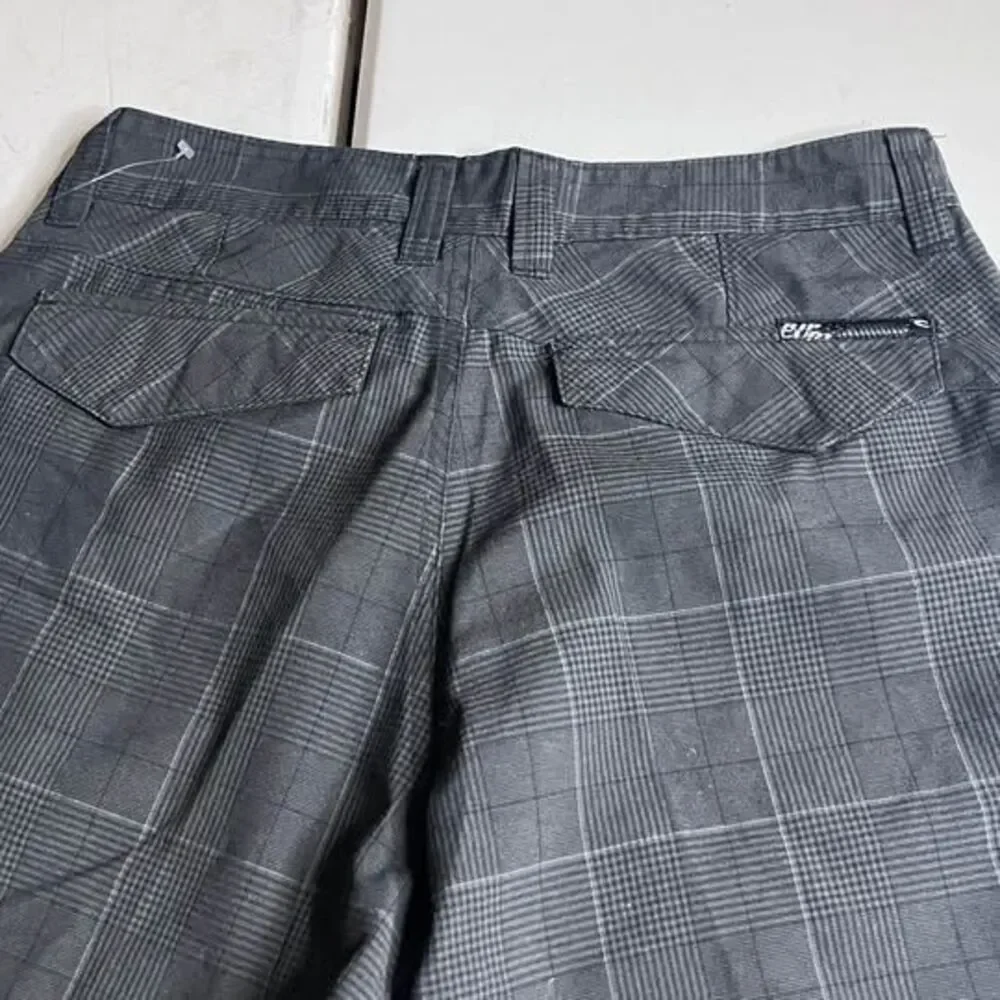 Rip Curl Plaid Shorts black men’s size 30